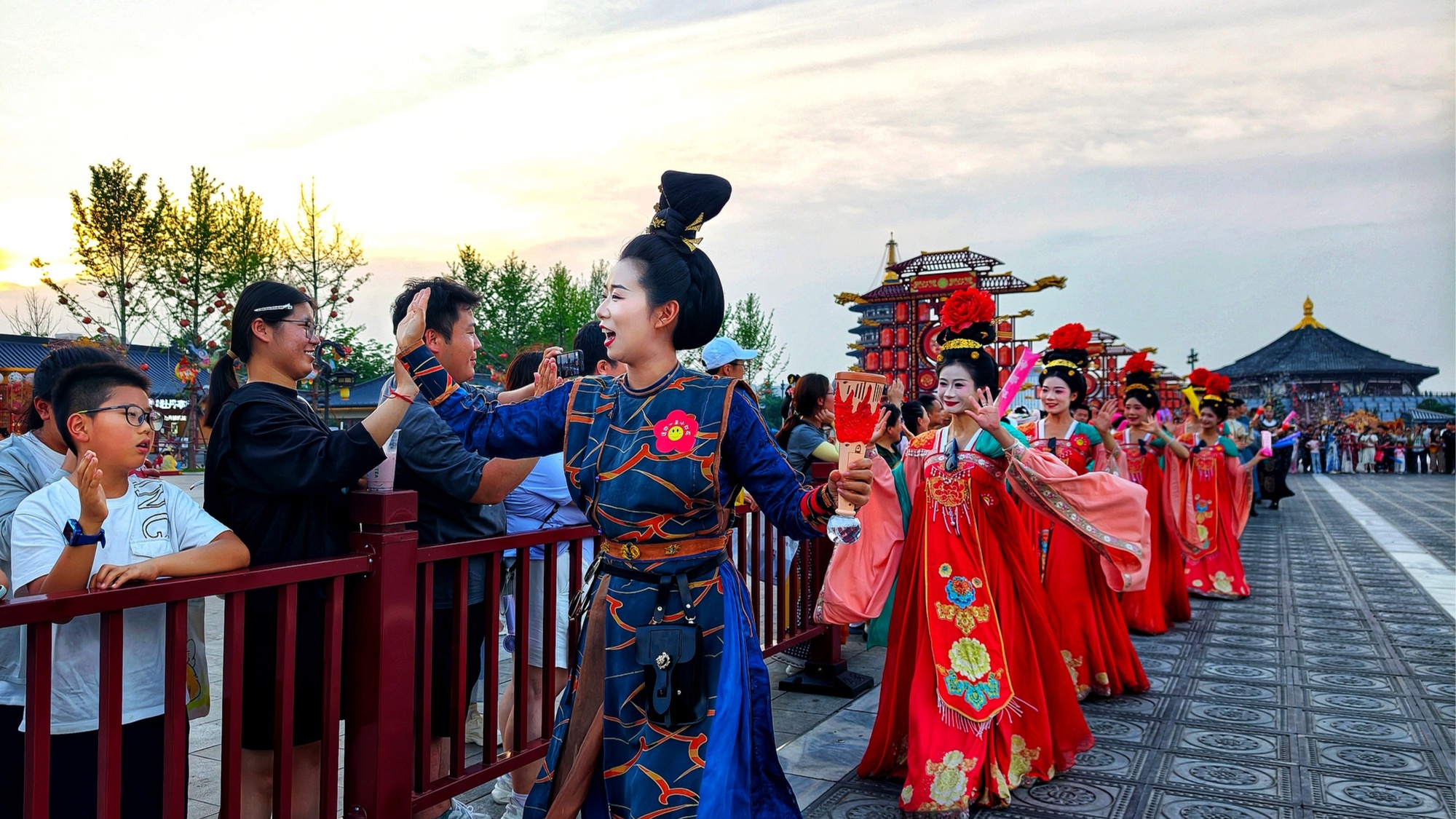 台风“美莎克”持续影响华南地区 各地积极应对保安全保民生