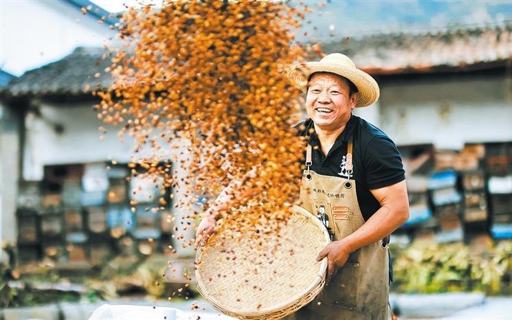 孕妇喝冰箱剩牛奶感染李斯特菌胎死腹中