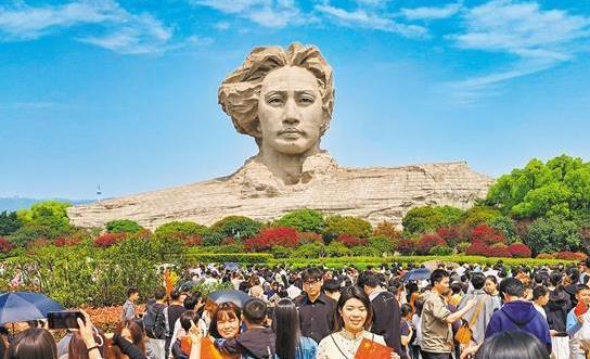 外交部：中方一向从战略高度和长远角度看待和发展同中东欧国家关系