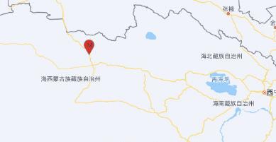 习近平等为受表彰的全国“两优一先”代表颁奖