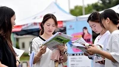 九部门：7月1日起职业伤害保障试点向全国推开